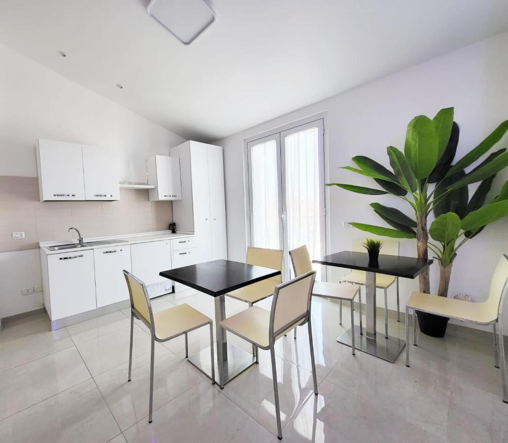 לינה וארוחת בוקר מרטינסיקורו D Annunziohouse מראה חיצוני תמונה